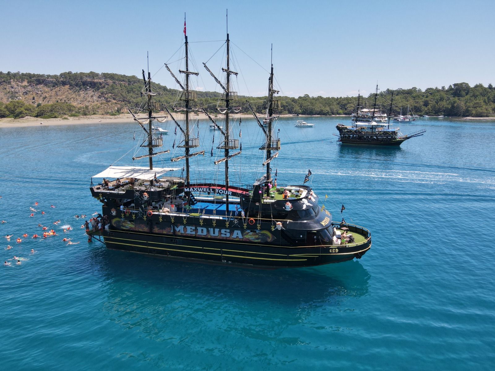 MEDUSA PİRATE SHİP KEMER TOUR